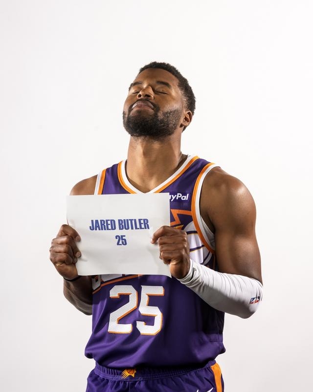 九游体育-巴特勒连续十二场比赛得分超过战术调整，篮网挑战极限！的简单介绍