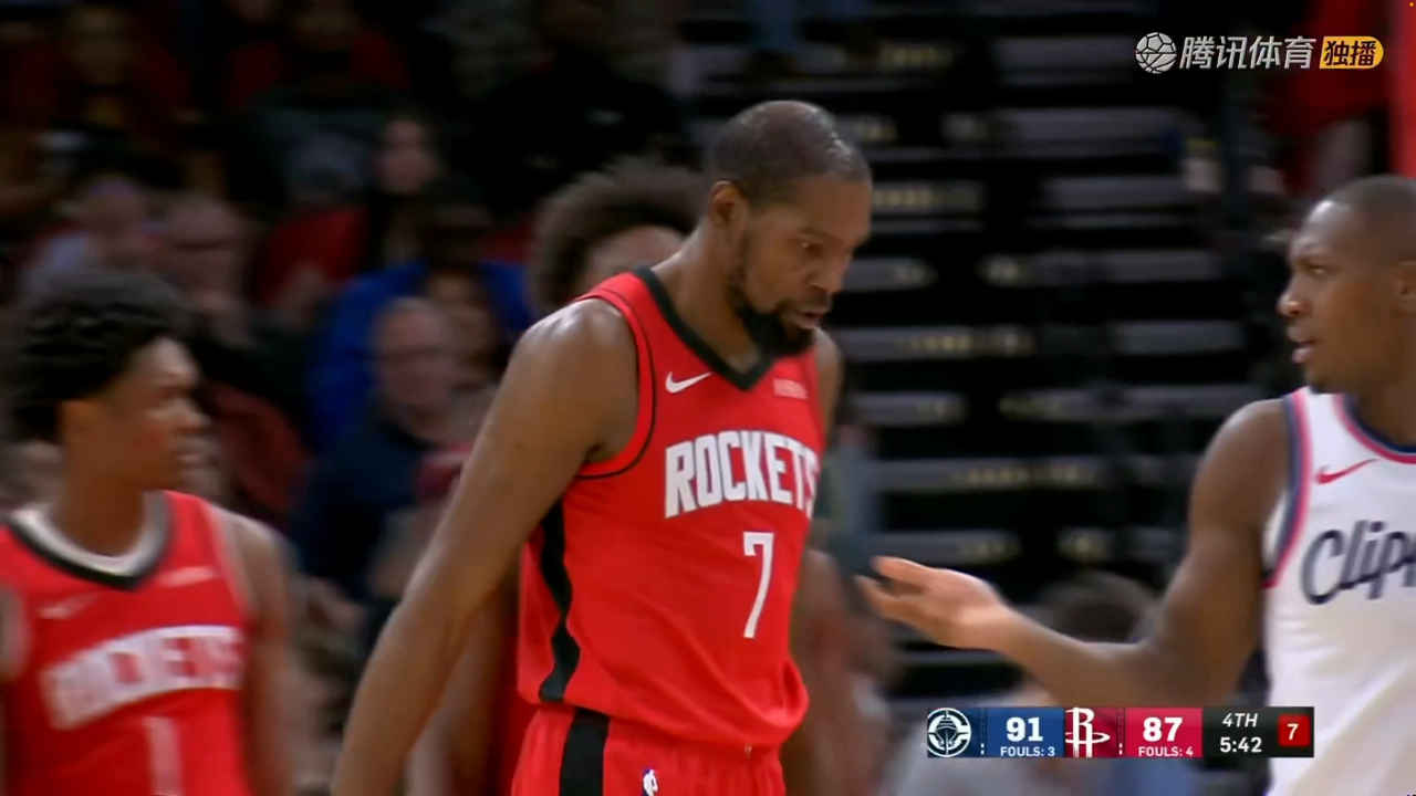 九游娱乐-包含杜兰特赛事官方发布关键助攻新规，快船争议不断！的词条