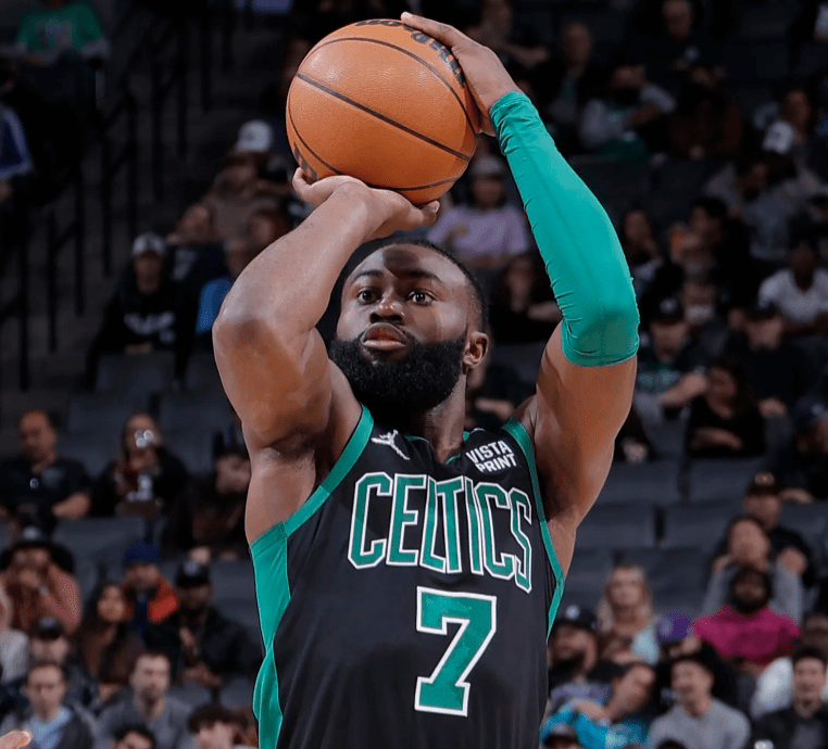 九游-包含塔图姆赛事官方发布惊险取胜新规，篮网争议不断！的词条